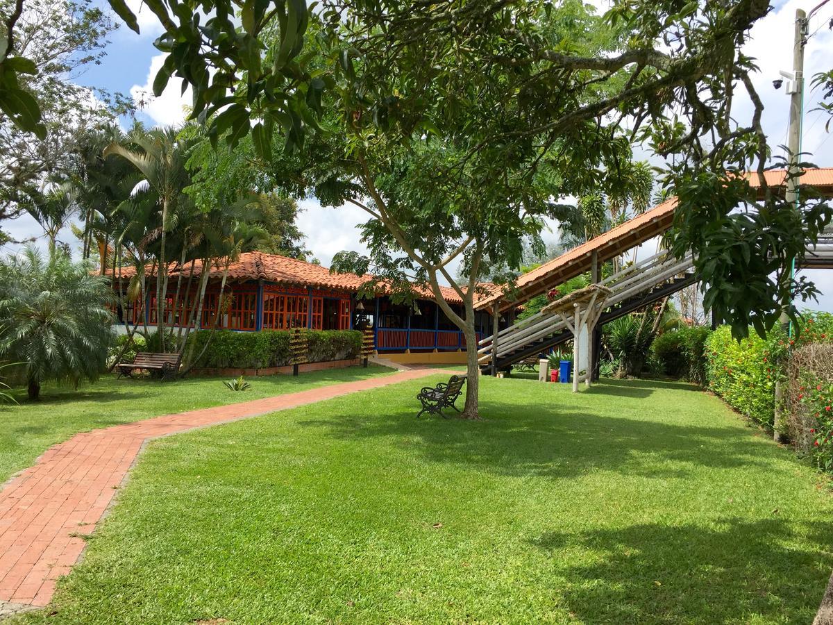 Hotel Bosques Del Saman Alcala Quimbaya Exterior foto